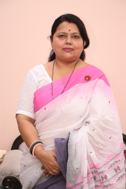 Dr. Kavita Asthana